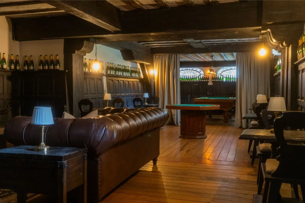 DSC08643_7_11zon-1024x683